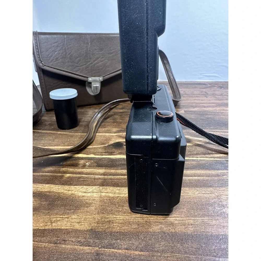 Vintage 33mm Ansco 135 Camera W/ F20 Flash Black UNTESTED As Is Or PARTS w/ Case